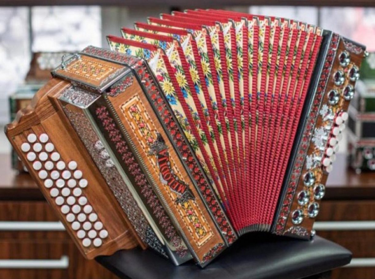 Accordion Image